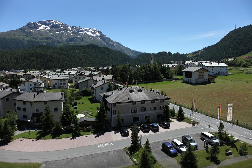 Hotel Saluver Celerina/Schlarigna Kültér fotó