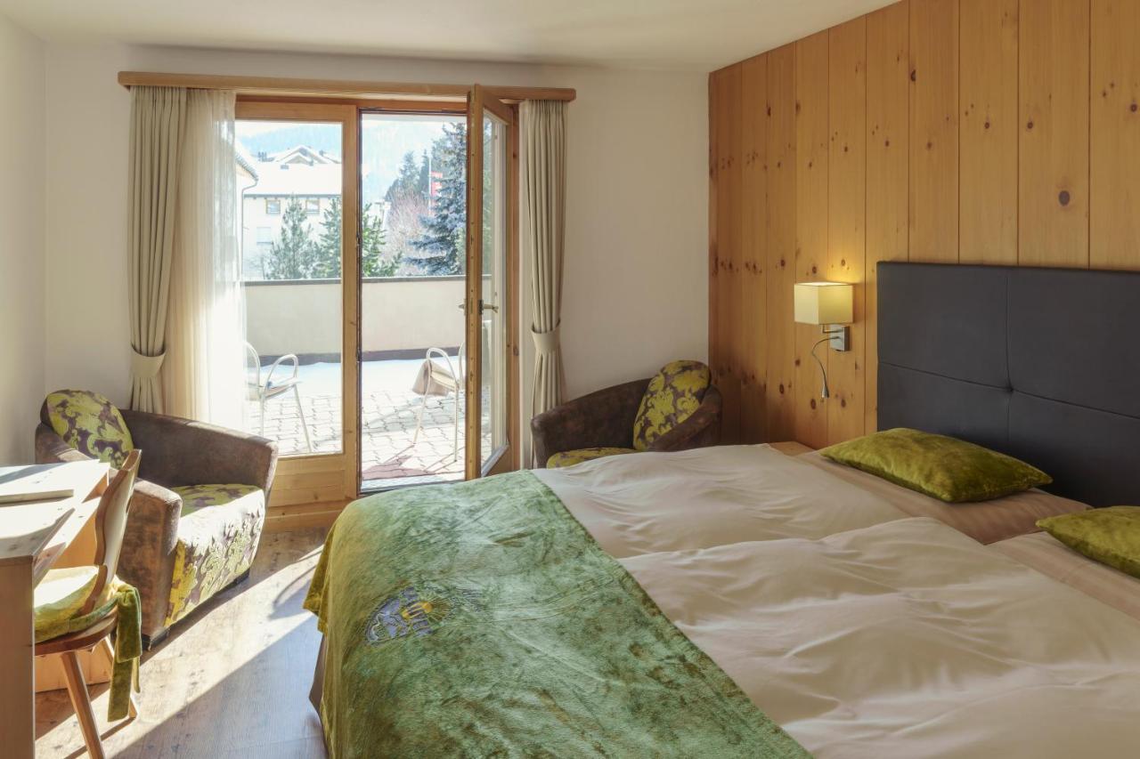 Hotel Saluver Celerina/Schlarigna Kültér fotó